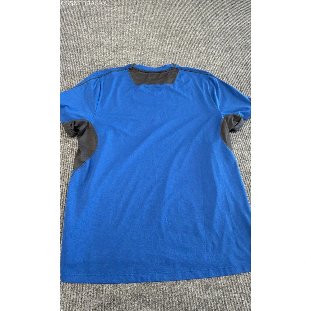 The North Face Men's Mountain Athletics Blue FlashDry-XD Training T-Shirt Sz L